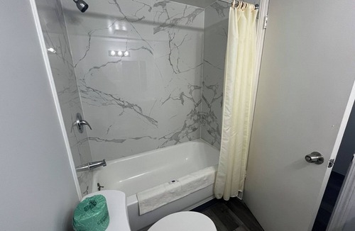 Washington Heights Hotel | Motel 6 - Chicago, IL