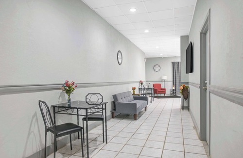 Chickasha Hotel | Motel 6 Chickasha, Ok