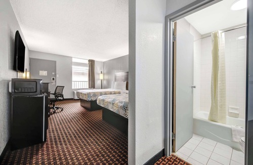 Chickasha Hotel | Motel 6 Chickasha, Ok