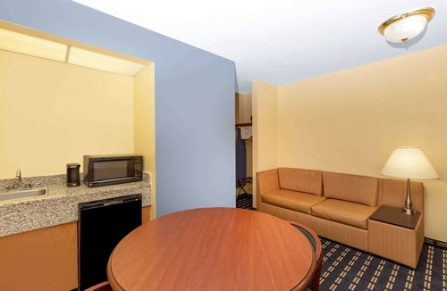 Chillicothe Hotel | Motel 6 – Chillicothe, MO