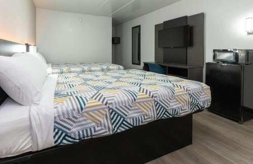 Sharonville Hotel | Motel 6-Cincinnati, OH