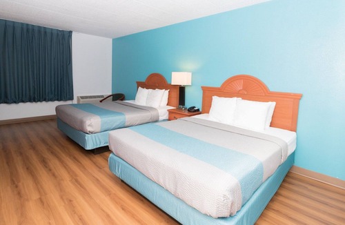 Clarion Hotel | Motel 6 Clarion, PA