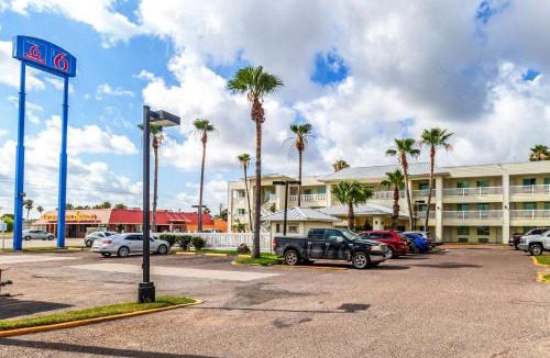 Northwest Corpus Christi Hotel | Motel 6 Corpus Christi, TX - North