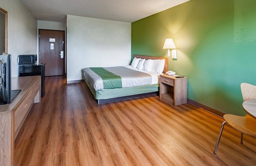 Sybertsville Hotel | Motel 6 Drums, PA