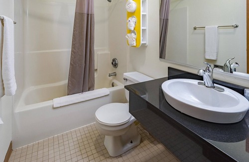 Sybertsville Hotel | Motel 6 Drums, PA
