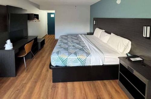 East Syracuse Hotel | Motel 6 East Syracuse, NY – Airport