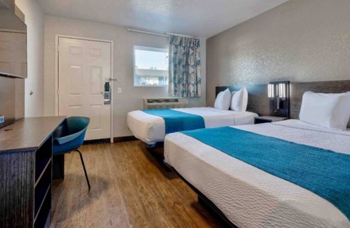 El Centro Hotel | Motel 6 El Centro, CA