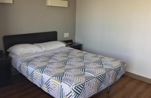 El Paso Hotel | Motel 6-El Paso, TX - West