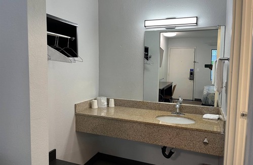Elkton Hotel | Motel 6 Elkton, MD
