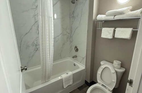 Enfield Hotel | Motel 6 Enfield, CT - Hartford