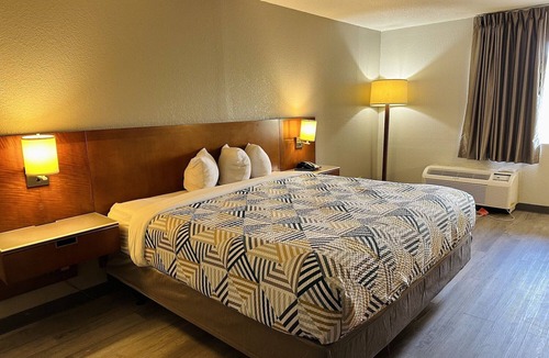 Forrest City Hotel | Motel 6 Forrest City, AR