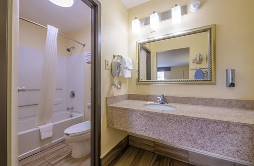 Forsyth Hotel | Motel 6 Forsyth, GA – Tift College