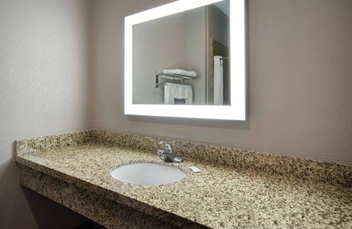 Fort Worth Hotel | Motel 6 Fort Worth, TX – I-35 & I-20
