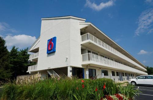Gaithersburg Hotel | Motel 6-Gaithersburg, DC - Washington