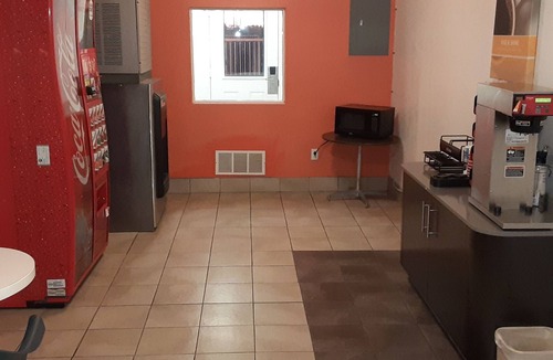 Goodland Hotel | Motel 6 Goodland, KS