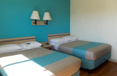 Green River Hotel | Motel 6-Green River, UT