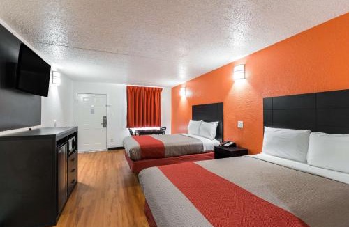 Brookhollow Hotel | Motel 6-Houston, TX - Brookhollow