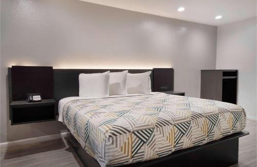 George Bush Park/Eldridge Hotel | Motel 6 Houston, TX - I-10 West