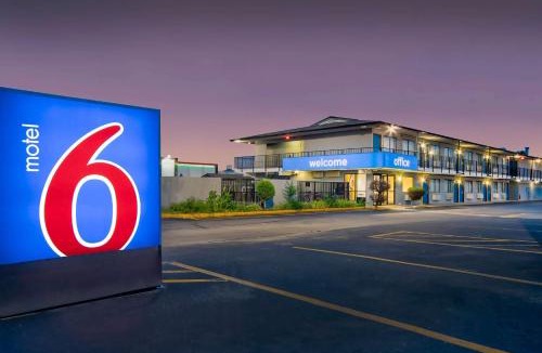 Jonesboro Hotel | Motel 6 Jonesboro