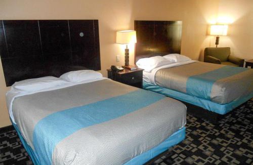Joshua Hotel | Motel 6-Joshua, TX