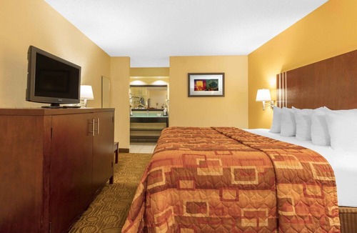 Downtown Little Rock Hotel | Motel 6 Little Rock, AR - Airport