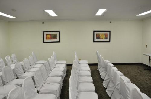 Downtown Little Rock Hotel | Motel 6-Little Rock, AR - Airport