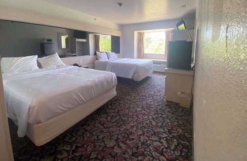 McAlester Hotel | Motel 6 McAlester, OK - South