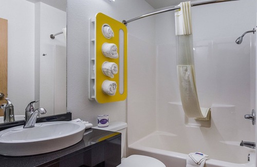 Krebs Hotel | Motel 6 McAlester, OK