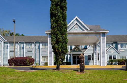 Tillmans Corner Hotel | Motel 6-Mobile, AL
