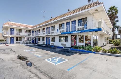 Modesto Hotel | Motel 6 Modesto, CA