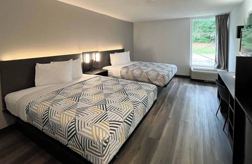 Nacogdoches Hotel | Motel 6 Nacogdoches, TX-SFA University