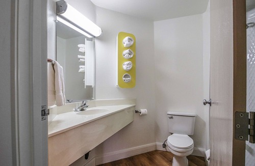 Nephi Hotel | Motel 6 Nephi, UT