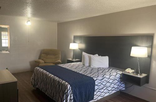 New Boston Hotel | Motel 6 New Boston, TX