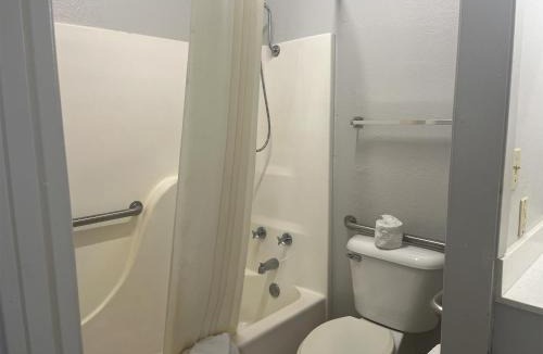 New Boston Hotel | Motel 6 New Boston, TX