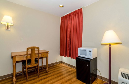 Newark Hotel | Motel 6 Newark, DE