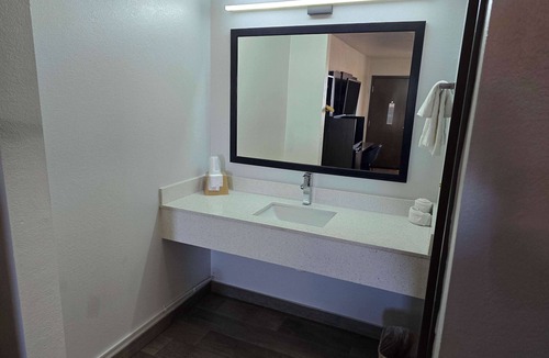 Oklahoma City Hotel | Motel 6 Oklahoma City, OK - Frontier City