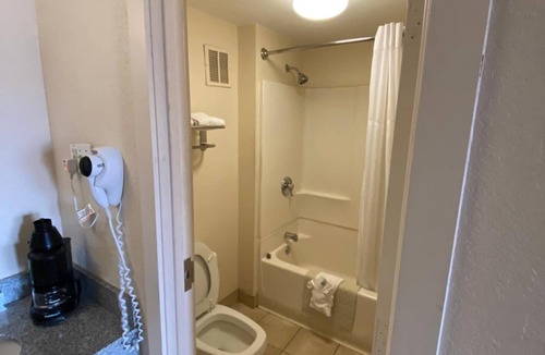 Central Oklahoma City Hotel | Motel 6 Oklahoma City, OK - Fairgrounds West