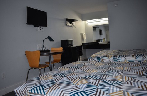 Clintonville Hotel | Motel 6 - OSU N