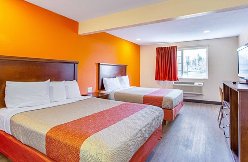 Pendleton Hotel | Motel 6 Pendleton, OR - West