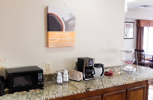 Pine Bluff Hotel | Motel 6 Pine Bluff, AR