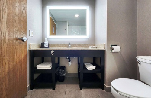 Pine Bluff Hotel | Motel 6 Pine Bluff, AR