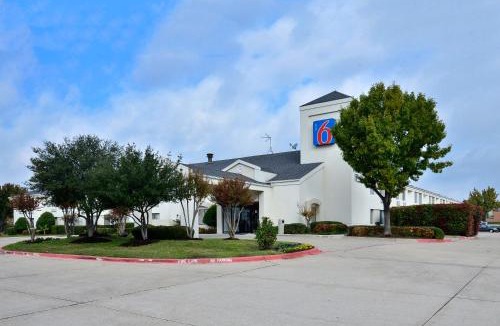 Plano Hotel | Motel 6-Plano, TX - West - Frisco