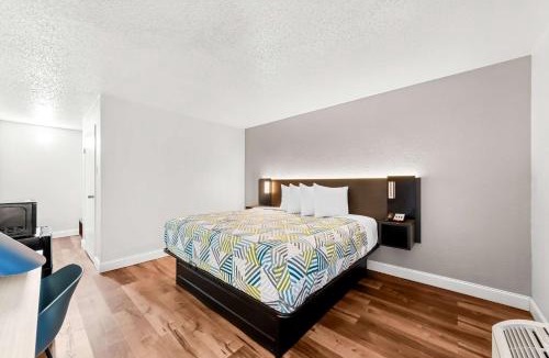 Port Lavaca Hotel | Motel 6 Port Lavaca, TX