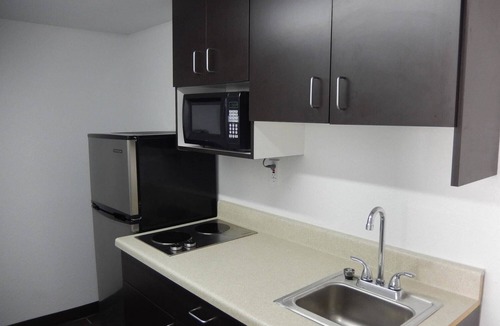 Portland Hotel | Motel 6 Portland, TX