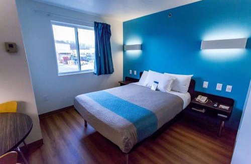 Pottstown Hotel | Motel 6-Pottstown, PA