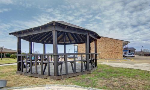 Red Oak Hotel | Motel 6-Red Oak, TX - Dallas