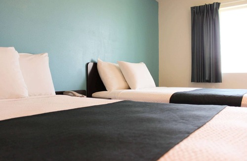 Rexburg Hotel | Motel 6 Rexburg, ID