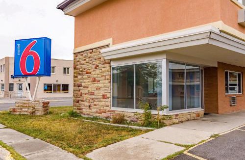 Riverton Hotel | Motel 6 Riverton WY