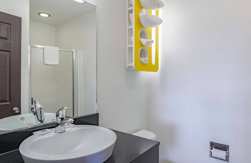Riverton Hotel | Motel 6 Riverton, WY