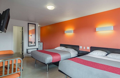 Riverton Hotel | Motel 6 Riverton, WY
